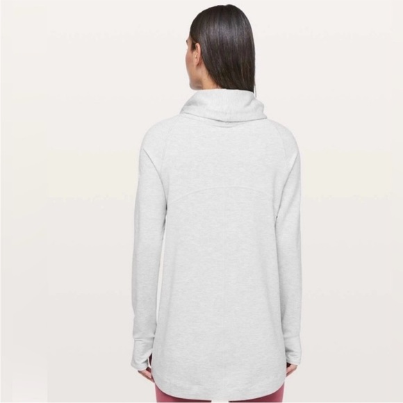 Lululemon Coast Easy Wrap Sweater in Grey 8 - Picture 9 of 10